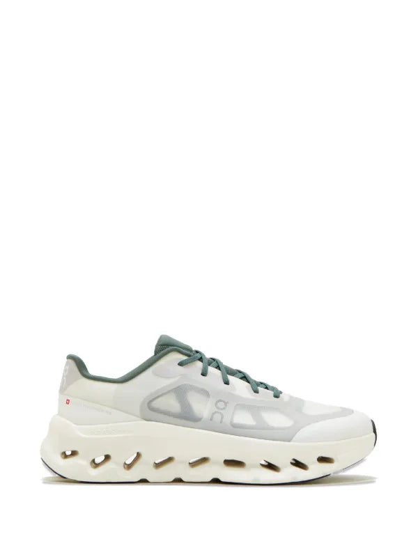 On Cloudtilt Remix Ivory | Olive